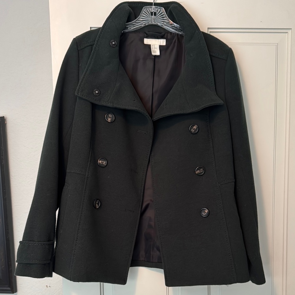 Dark Green Double-Breasted Women's Pea Coat. H & M size 10.